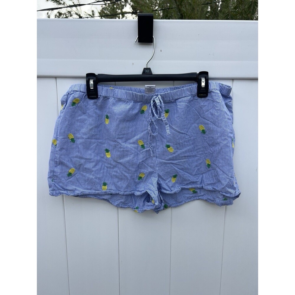 Tabitha Webb Shorts Women's Large Pajama Shorts Casual Pull On Pineapples